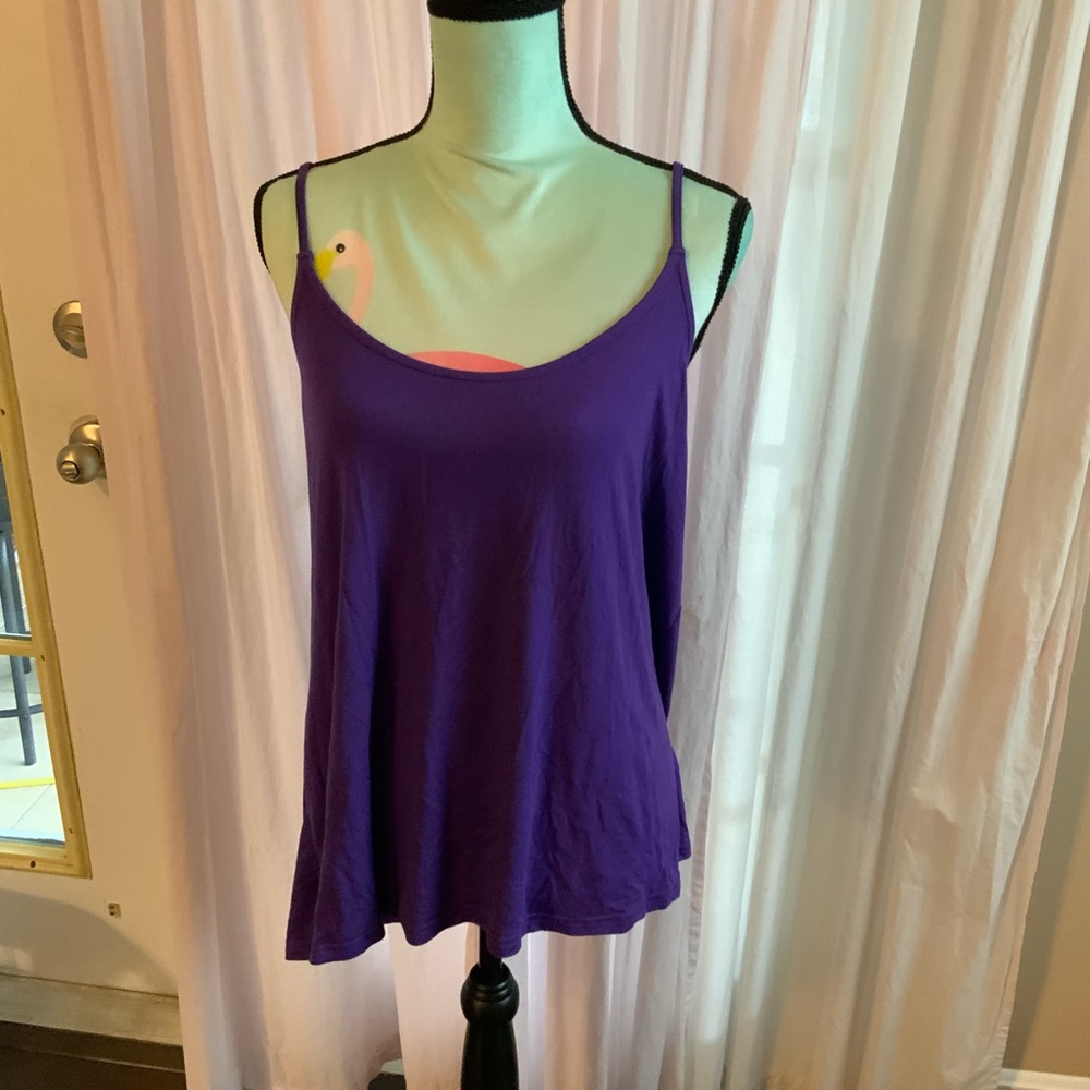 Purple tank top 🔥🔥🔥🔥